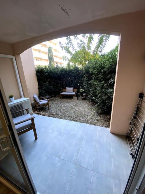Apartamento Studio Cabine Avec Jardin Canet-en-Roussillon Exterior foto