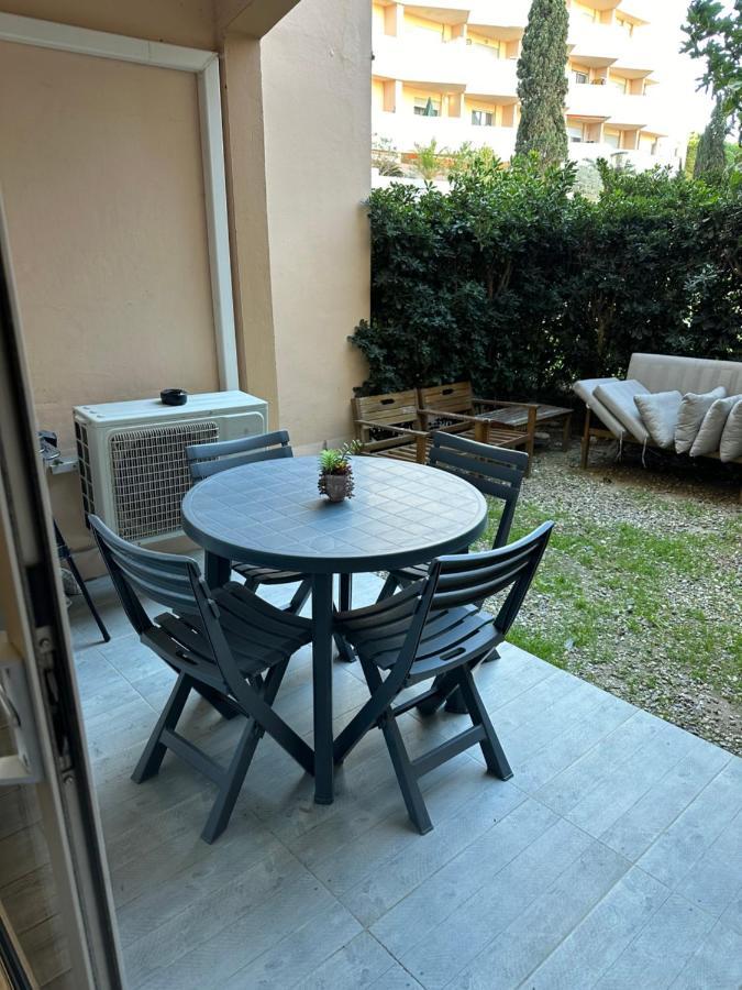 Apartamento Studio Cabine Avec Jardin Canet-en-Roussillon Exterior foto